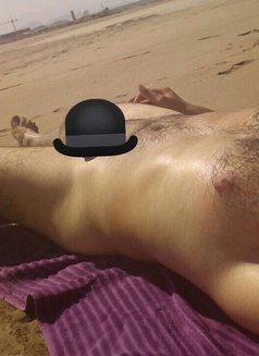 Male Escort (Outcall Service) مساج - Acompañantes masculino in Muscat Photo 7 of 13