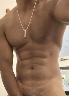 Experienced Sexy Boy for Real ladies - Male escort in Colombo Photo 8 of 8