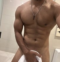 Ladies! Your hot boy Just 1 call away - Acompañantes masculino in Colombo Photo 3 of 5
