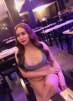 EXPERT TS SUCKER! - Transsexual escort in Bangkok Photo 29 of 30
