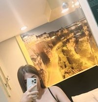 Explore Something New Especial Versatil - Transsexual escort in Manila Photo 15 of 15