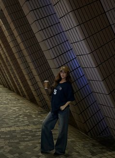 Meetups & Cumshow Available - Transsexual escort in Manila Photo 20 of 21