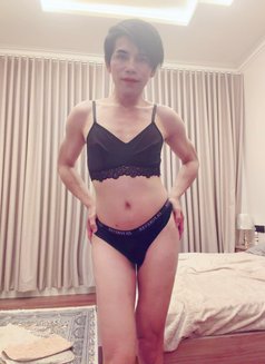 Exy - Transsexual escort in Riyadh Photo 7 of 11