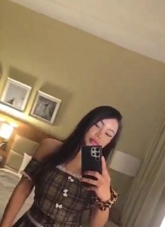 Eye - escort in Bangkok Photo 1 of 7