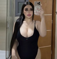 Eye - escort in Jeddah