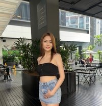 Eyeta - Transsexual escort in Singapore Photo 9 of 12