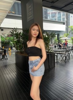 Eyeta - Transsexual escort in Singapore Photo 10 of 12