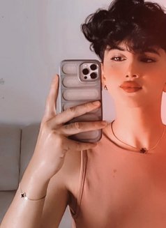 Eylena Lady Boy - masseuse in Cairo Photo 1 of 2