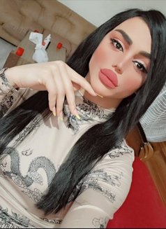 Eylena Lady Boy - masseuse in Cairo Photo 7 of 12