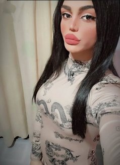 Eylena Lady Boy - masseuse in Cairo Photo 8 of 12