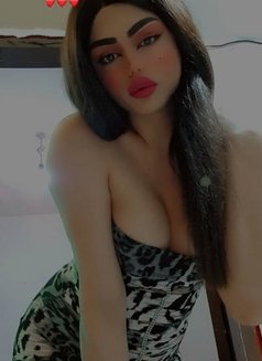 Eylena Lady Boy - masseuse in Cairo Photo 9 of 12