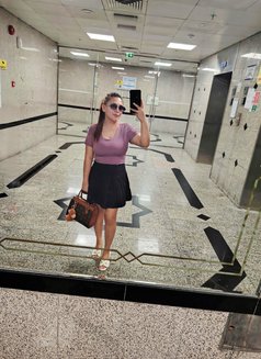 Eyna - escort in Abu Dhabi Photo 2 of 7