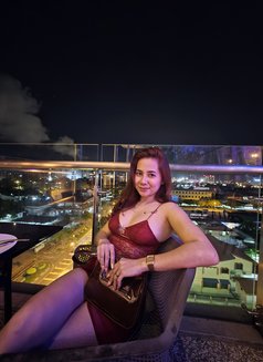 Ezra - escort in Singapore Photo 3 of 4