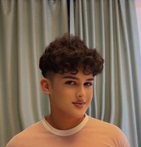 Ezra Soft - Transsexual escort in Baku