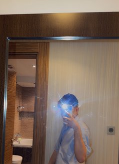 Ezra Soft - Transsexual escort in Baku Photo 2 of 9