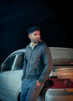Fa Dii - Acompañantes masculino in Islamabad Photo 3 of 3
