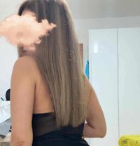 Fa Sai massage - escort in Al Manama