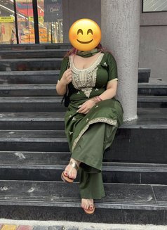 Faatima Anal Queen No Agent Independent - puta in New Delhi Photo 5 of 11