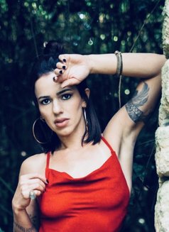 Fabiana Costa - masseuse in Lisbon Photo 4 of 4