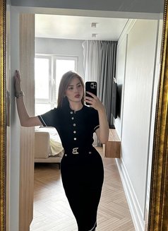 Fabulous Kristin 20 - puta in Dubai Photo 5 of 10