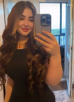 Fadaw Outcall Incall - escort in Riyadh Photo 1 of 4