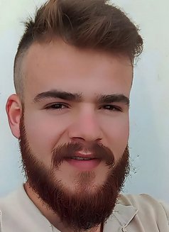 Fadi - Acompañantes masculino in Beirut Photo 1 of 2