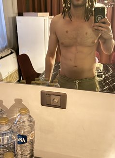Fadi Young Daddy - Male escort in Bangkok Photo 4 of 7