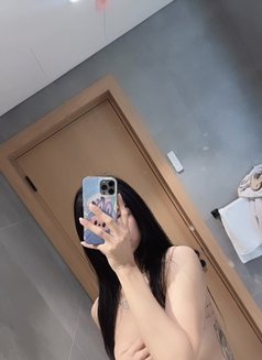 Fadia New Ladyboy🇹🇭 - masseuse in Abu Dhabi Photo 4 of 5