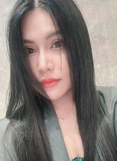 Fah - masseuse in Bangkok Photo 4 of 5