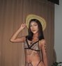 FAH Ts - Acompañantes transexual in Phuket Photo 4 of 9