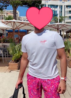 Fahad 69 - Acompañantes masculino in Kuwait Photo 1 of 4