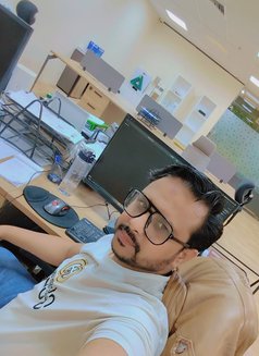 Fahad Butt - Male escort in Riyadh Photo 3 of 5