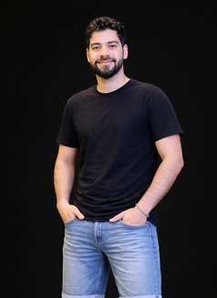 Fahad - Male escort in Abu Dhabi Photo 3 of 4