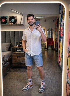 Fahad - Male escort in Abu Dhabi Photo 5 of 5