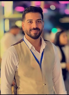 Fahad - Acompañantes masculino in Abu Dhabi Photo 7 of 8
