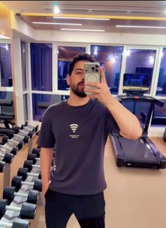 Fahad - Male escort in Abu Dhabi Photo 8 of 11