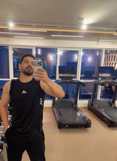Fahad - Male escort in Abu Dhabi Photo 9 of 11