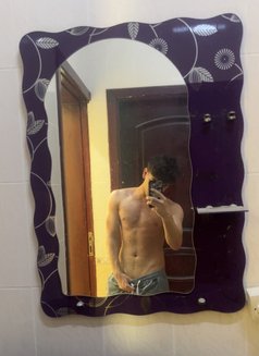 Fahad - Male escort in Dubai Photo 1 of 8