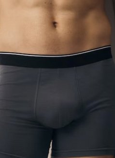 WhatsApp me ladies and couples - Acompañantes masculino in Doha Photo 6 of 8