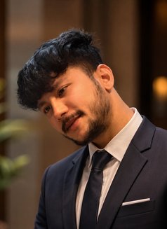 Fahad - Male escort in Mumbai Photo 4 of 4