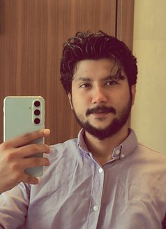 Fahad - Male escort in Mumbai Photo 4 of 4