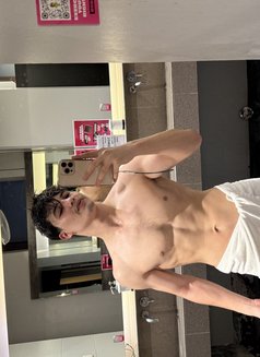 Fahad Khan - Acompañantes masculino in Kuala Lumpur Photo 7 of 7