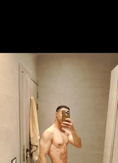 Fahd Assem - Male escort in Cairo Photo 1 of 1