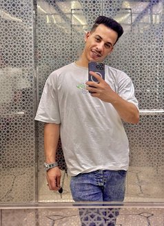 Fahd HandSome - Acompañantes masculino in Abu Dhabi Photo 3 of 6