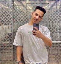 Fahd - Male escort in Abu Dhabi