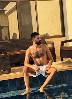 Fahed Dynamo 23cm - Male escort in Beirut Photo 1 of 8