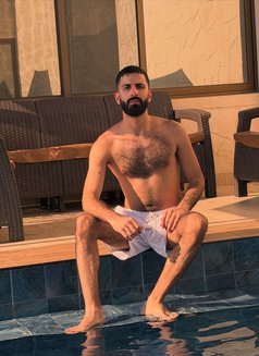 Fahed Dynamo 23cm - Male escort in Beirut Photo 2 of 8