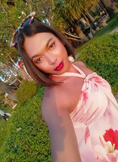 Fahrah 7 Inch Good Top - Transsexual escort in Abu Dhabi Photo 5 of 6