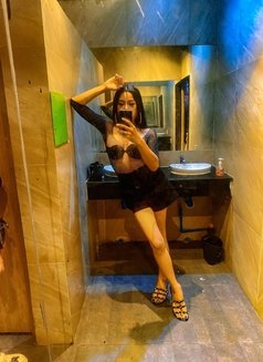 Fahreha full service - Transsexual escort in Bangkok Photo 5 of 7