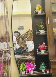 Faiaz - masseur in Kolkata Photo 1 of 1